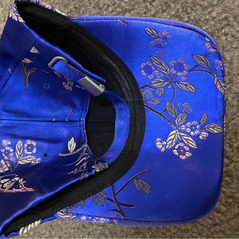 Forever 21 Satin Floral Blue Cap - Picture 4 of 4